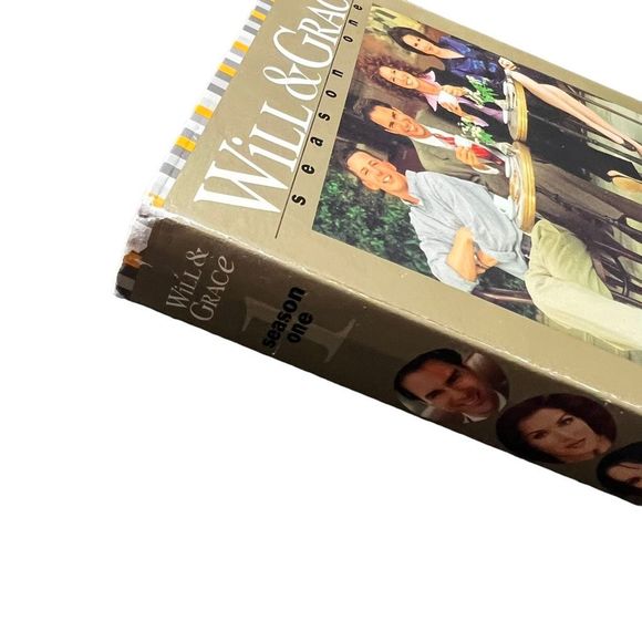 Will And a Grace Season One DVD Set 4 Discs With Outer Case Debra Messing - Picture 3 of 12